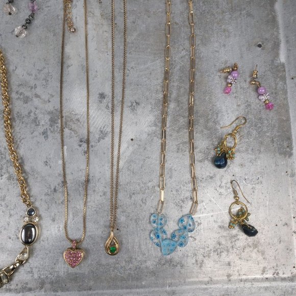 15 Piece Preppy Baublebar Jewelry Lot Rhinestones Pink Bright Necklace Earring - Picture 2 of 6